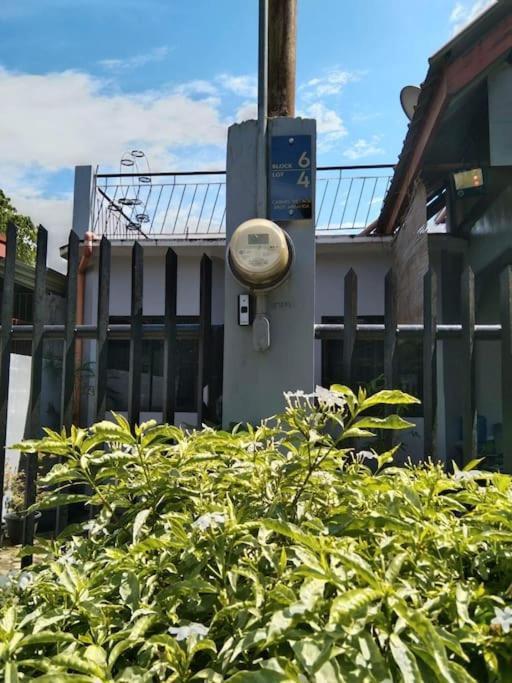 A Unique And Cozy Wholehouse In Babak Samal Island Villa Kültér fotó